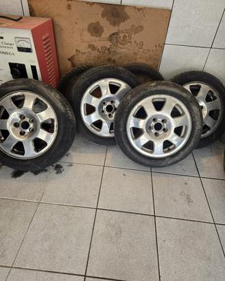 Cerchi in lega 7 razze 15” AUDI A2