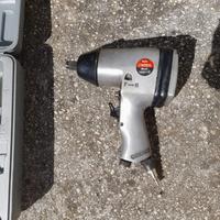 Pistola pneumatica ad aria