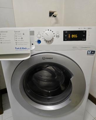 LAVATRICE LAVATRICE INDESIT 9 KG 1200 RPM A+++ 