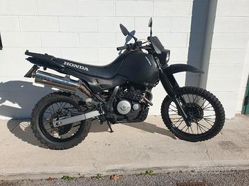 Honda NX 650 Dominator - 1996