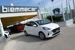 HYUNDAI i10 1.0 MPI AT Tech