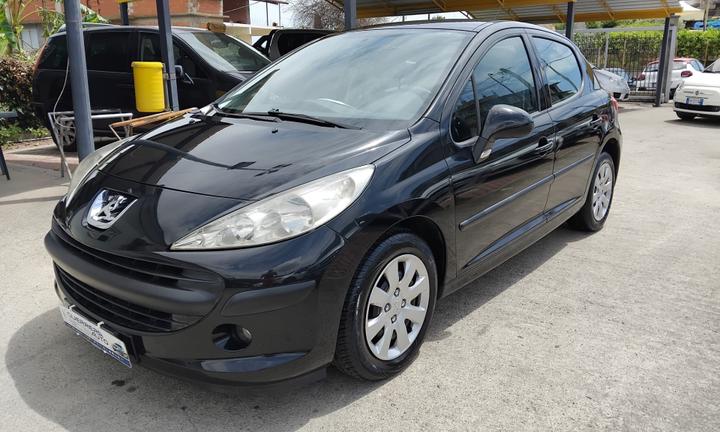 Peugeot 207 1.4 8V 75CV 5p. PERFETTA IN TUTTO