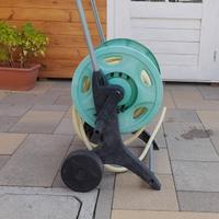 Avvolgitore canna per giardino