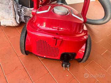 aspirapolvere 