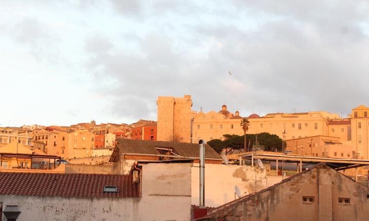 Cagliari centro storico stampace bivano