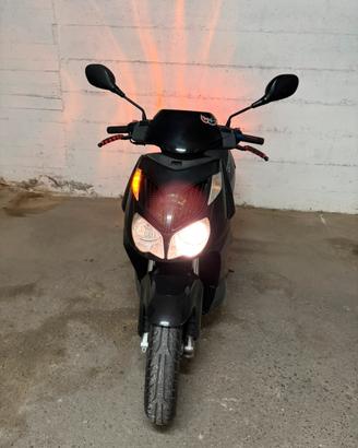 Aprilia Sportcity 200