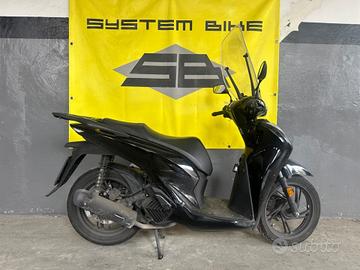 HONDA SH 125 INCIDENTATO CRASHED BIKE