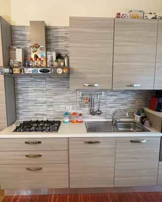 Cucina completa – 330 cm