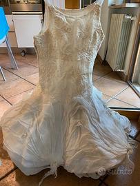 Abito elegante in pizzo e organza