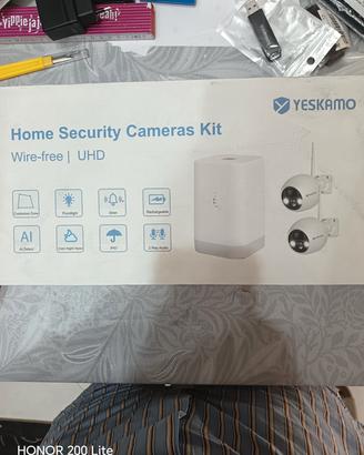 Kit di Telecamere di Sicurezza Domestica YESKAM 