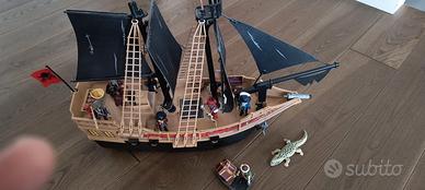 Grande Galeone dei Pirati Playmobil + Personaggi