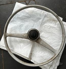 Fiat 600 epoca volante con clacson