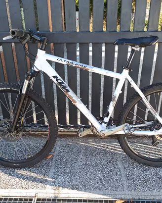 bici MTB KTM 