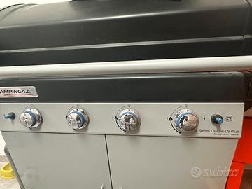 4 Series Classic LS Plus D DualGas barbecue a gas