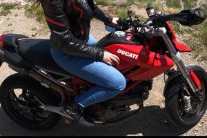 Ducati Hypermotard 1100