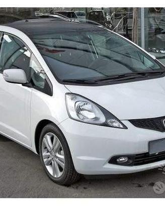 Parabrezza Honda Jazz 2 da 2008 a 2015