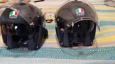 coppia caschi AGV con intrfono