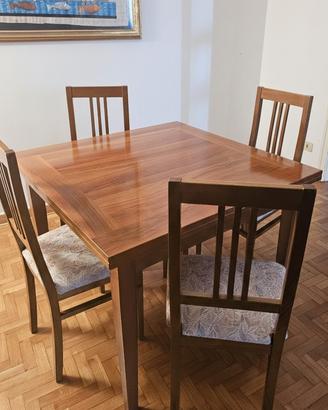 TAVOLO DA PRANZO E SEDIE