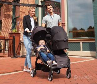 passeggino gemellare Baby Jogger con Navicelle