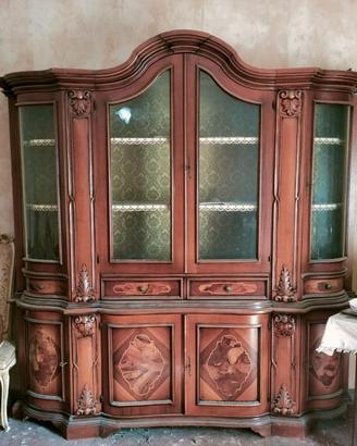 Credenza