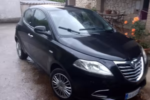 lancia Ypsilon 1300 Multijet 95 cavalli diesel 
