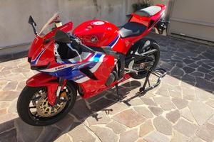 Honda cbr 600 rr