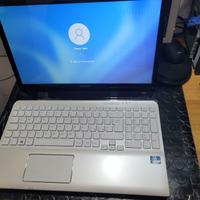 sony vaio sve151c11m ssd256 cpui5 ram8gig Win11pro