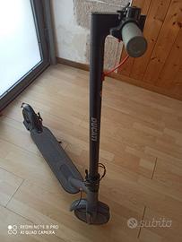 MONOPATTINO  ELETTRICO   DUCATI