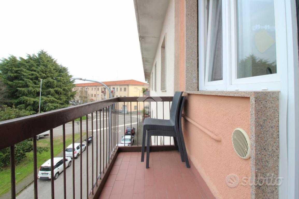 Apartment in Pavia, Crosione - Vista 4