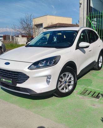 Ford Kuga 1.5 TDCi EcoBlue Titanium automatica