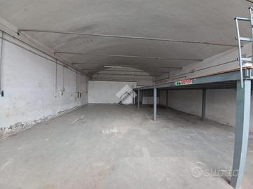 CAPANNONE A QUARRATA