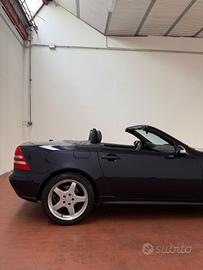 Mercedes-benz SLK 320 pacchetto AMG