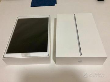 iPad Air 3 (64GB) Argento – Pari al nuovo + Access