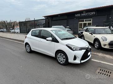Toyota Yaris 1.5 Hybrid 5p - Automatica - Superpre