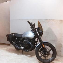 Moto Guzzi V7 III Stone (850)