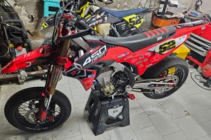 Ducati desmo 450