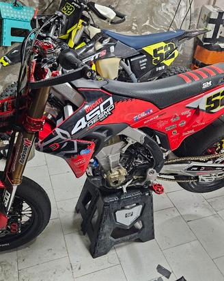 Ducati desmo 450