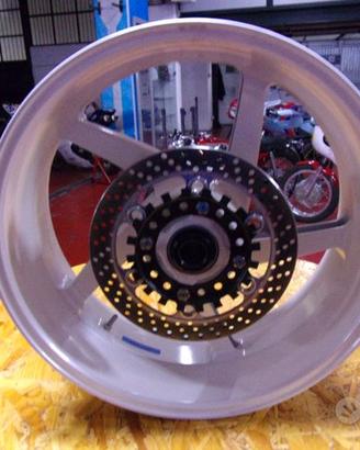 Cerchio magnesio suzuki gsxr 750 SBK 1999 ex Chili