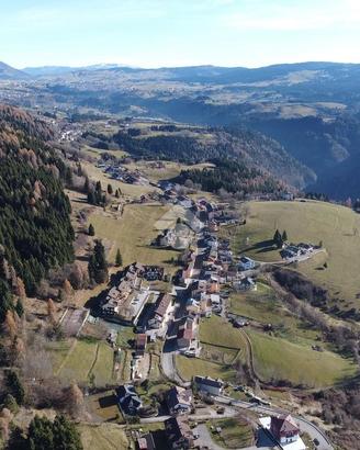 TER. RESIDENZIALE A ROTZO