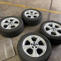Cerchi ford 17" originali con pneumatici 60%