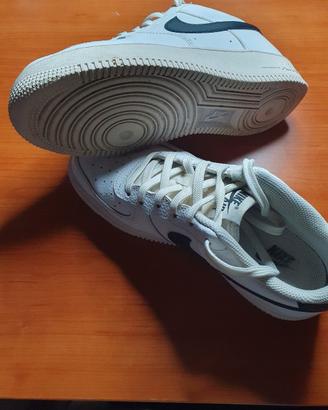 Nike Air Force 1 - Bianco & Nero - 38.5