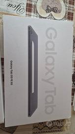 SAMSUNG GALAXY TAB  S10 FE  + TASTIERA SLIM-Nuovo 