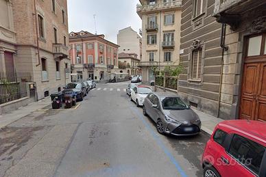 Corso francia grazioso monolocale ristrutturato