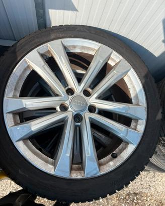 Cerchi Audi + gomme invernali 