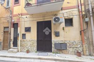 2 LOCALI A VILLABATE