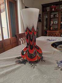 Vaso arredamento rosso bianco e grigio, come nuovo