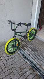 Bicicletta BMX  