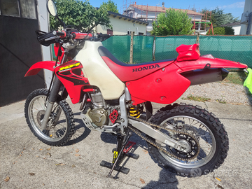 Honda XR650R dall' Ara