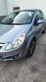 Opel Corsa D per ricambi 