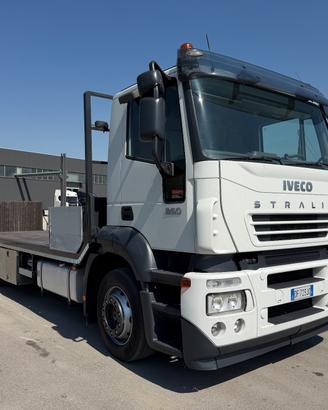 Motrice Iveco Stralis 350 carrellone con rampa pos